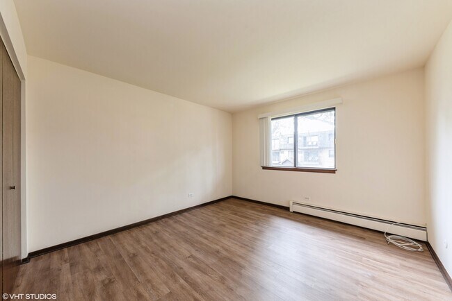 Building Photo - 909 S McKinley Ave