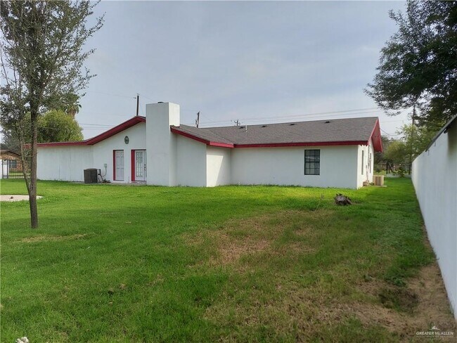 Building Photo - 115 Breyfogle Rd