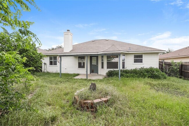 Building Photo - 1561 Kenneys Way