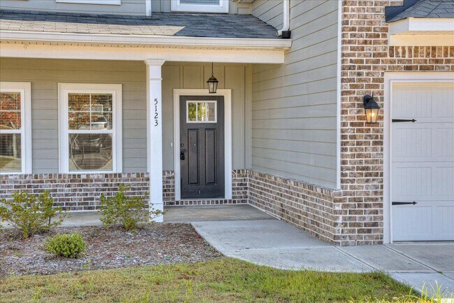 Building Photo - 5123 Huntley Trl