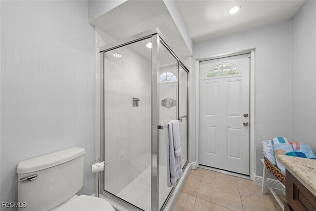 Building Photo - 12150 McGregor Blvd