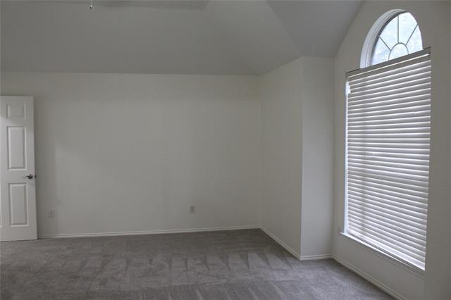 Building Photo - 2243 Ellis Dr