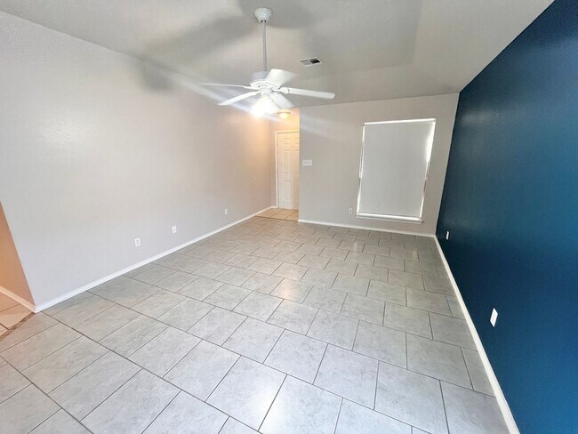 Building Photo - NEW IN MANAGEMENT - AVAILABLE JAN 1ST