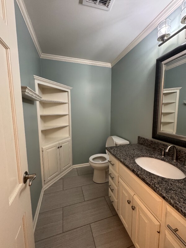 Building Photo - 3856 Long Ridge Blvd