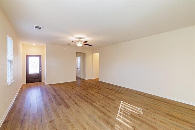 Building Photo - 331 Liberty Meadows Dr