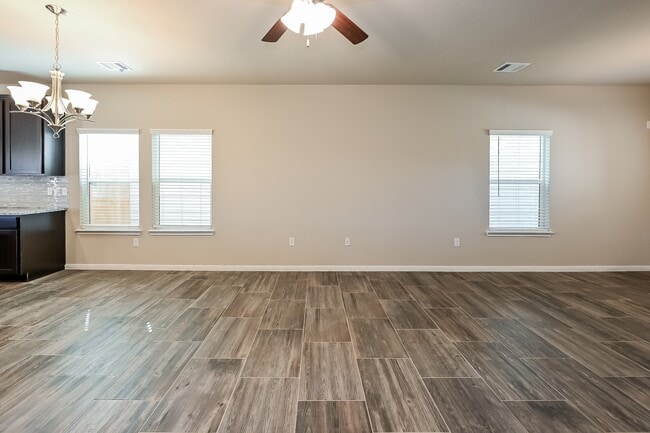 Building Photo - 7914 Cypress Country Dr