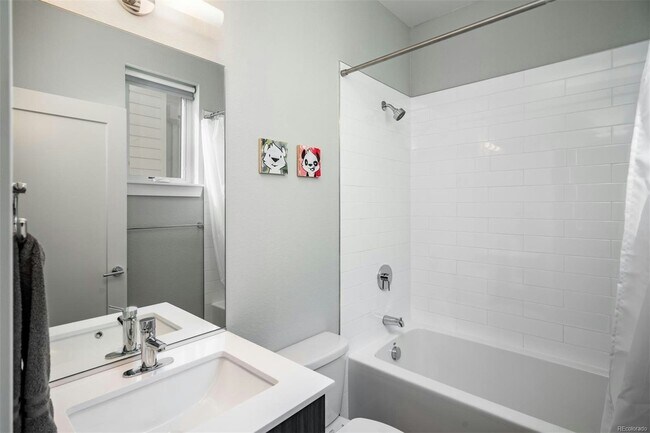 Building Photo - 4394 W 29th Ave