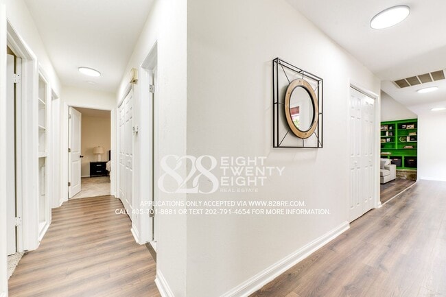 Building Photo - Talk About Unique! MUST SEE 3 bed/2 bath P...
