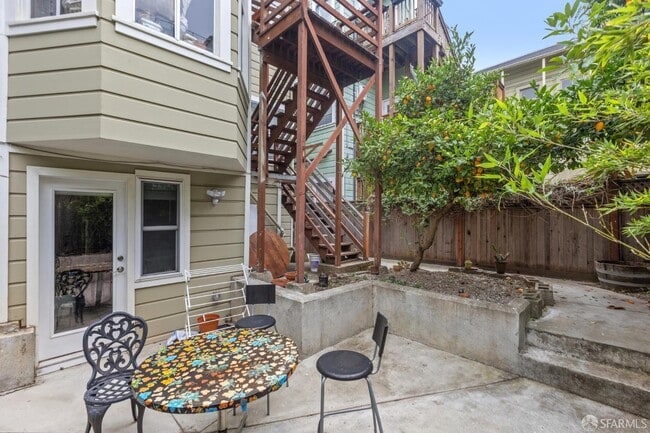 Building Photo - 2888 Folsom St