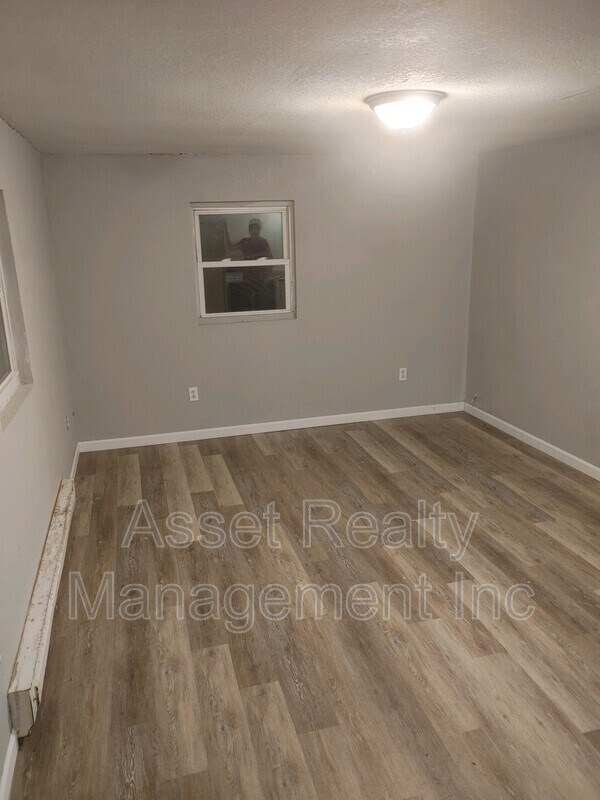 Building Photo - 221 Pattie Gap Rd