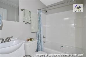 Building Photo - 4122 S Dowfield Dr