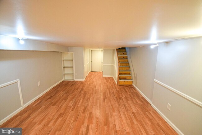 Building Photo - 3606 Hudson St