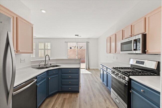 Building Photo - Fabulous Highly Upgraded Home!