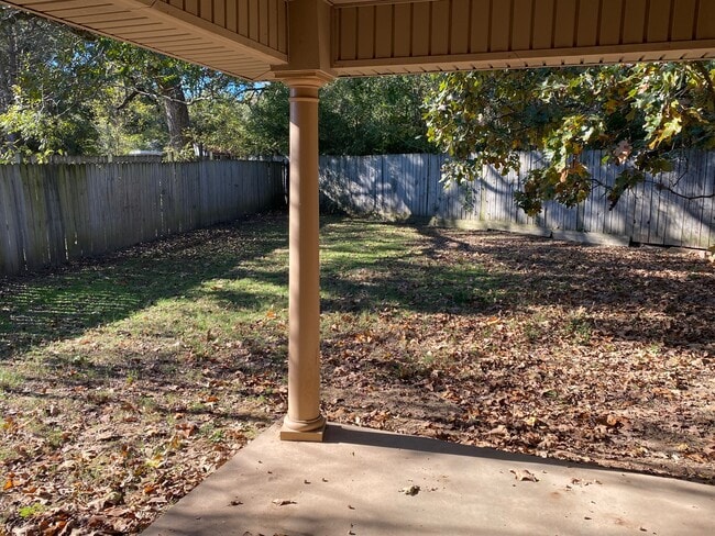 Building Photo - 113 Apache Trail