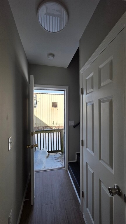 Building Photo - 31 Hicks St