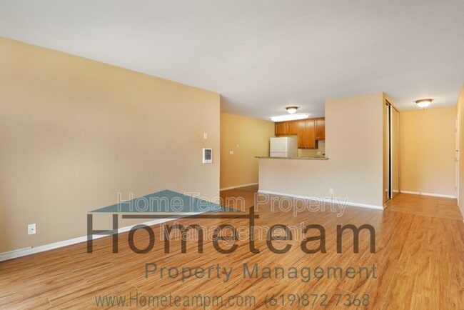 Building Photo - 3030 Suncrest Dr