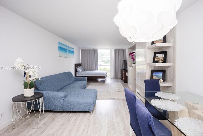 Building Photo - 501 Three Islands Boulevard