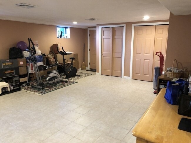 Building Photo - 111 Oxford St