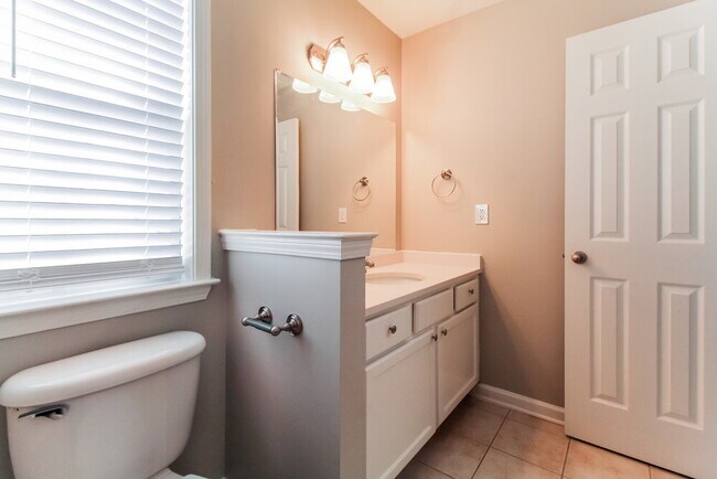 Building Photo - 8565 Griffin Park Dr