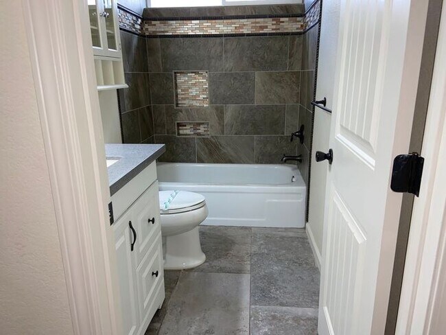 Building Photo - Sparks Single Story Home - 4 Bedrooms (Reed HS, Mendive MS, Whitehead ES)