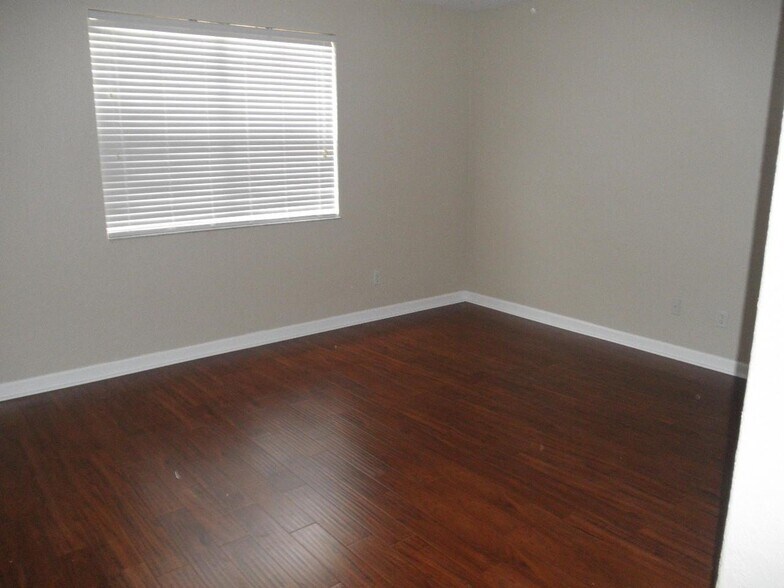 Building Photo - 2314 Shoma Ln
