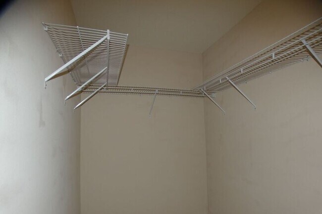 Building Photo - 5462 Turbine Way