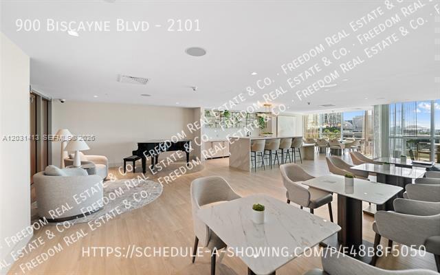 Building Photo - 900 Biscayne Blvd
