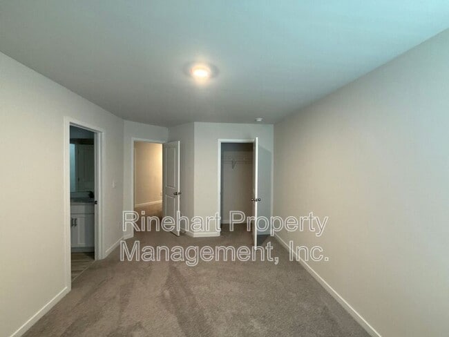 Building Photo - 328 Ginsberg Rd