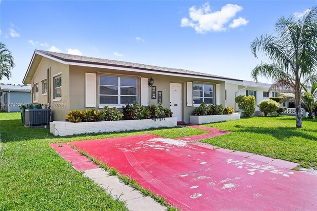 Building Photo - 4938 NW 54th Ct