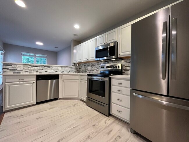 Primary Photo - 11146 Saintsbury Pl