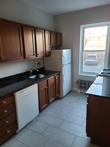 Building Photo - 108 Allston St