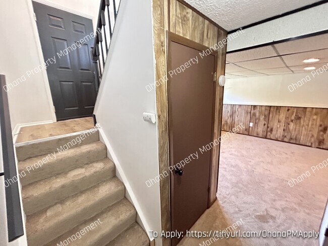 Building Photo - 4420 Hickory Wood Dr