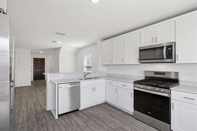 Building Photo - 14020 Earlham St