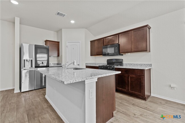 Building Photo - 109 Half Moon Ct