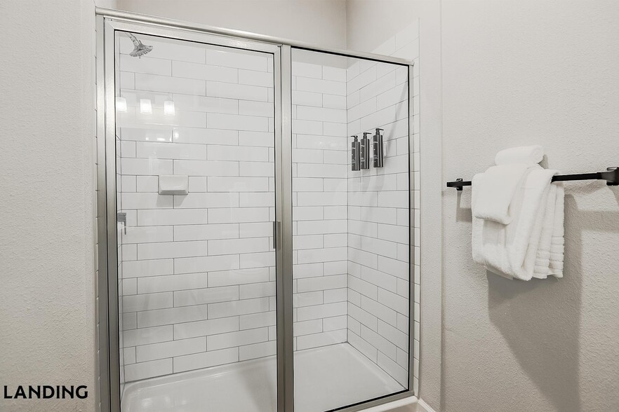 Building Photo - 1650 Harris Hill Rd