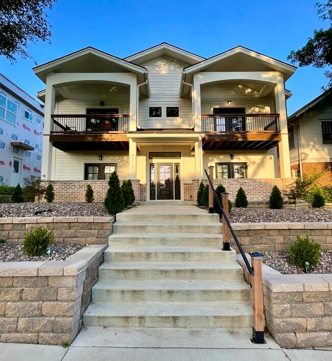 Building Photo - 4317 Holly St