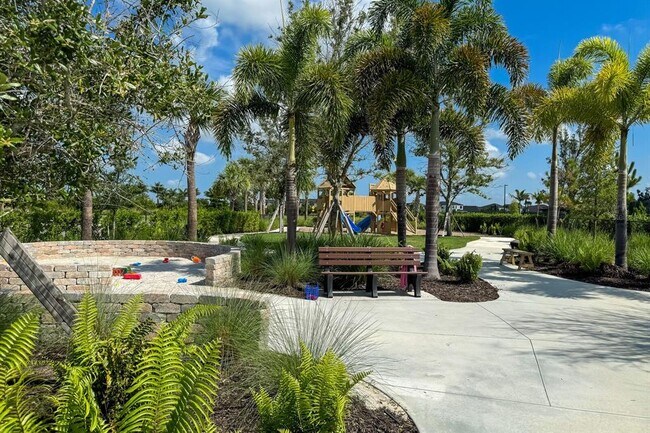 Building Photo - 9312 Tequila Sunrise Dr