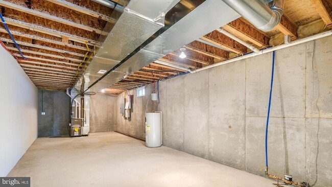 Building Photo - 831 N Jackson St