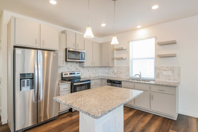 Building Photo - 4755 N Tower Dr