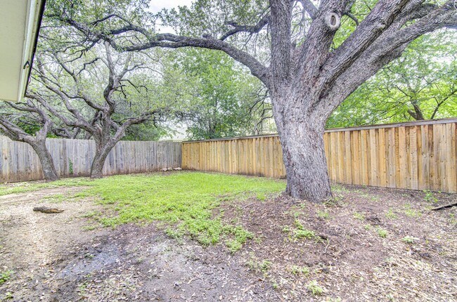 Building Photo - 3603 Rocky Hollow Trail