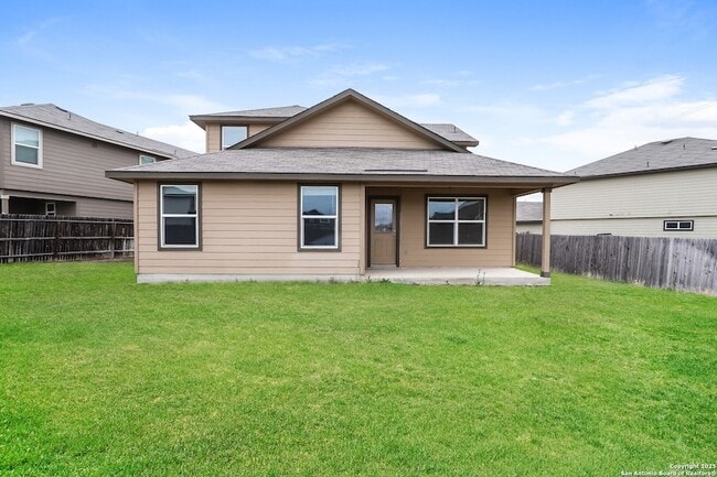 Building Photo - 6218 Northwest Loop 410