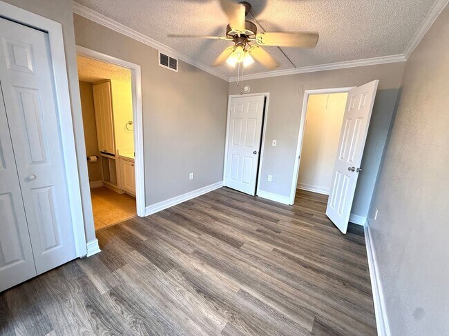 Building Photo - Waterside @ Crane's Roost 122-220 Waterfront Way - Waterside @ Crane's Roost 122-220 Waterfront Way