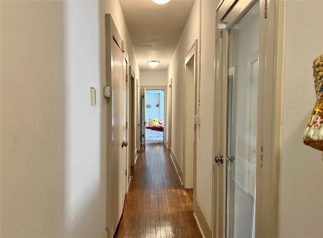 Building Photo - 420 W Franklin St