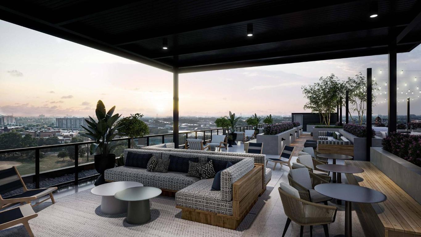 Building Photo - 600 W Chicago Ave