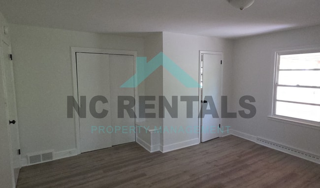 Building Photo - 129 Rocky Knoll Cir