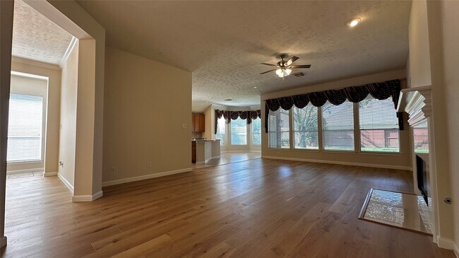 Building Photo - 12015 Concho Bay Ct