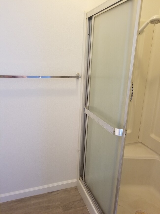 Building Photo - 3 Bedroom 2 Bath Home in Cottonwood