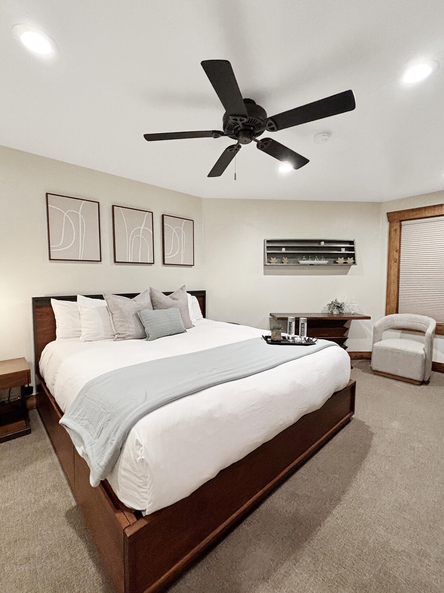 Building Photo - 7447 Royal St