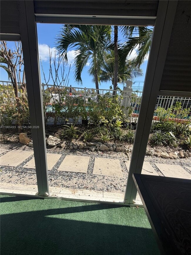 Building Photo - 13105 Ixora Ct