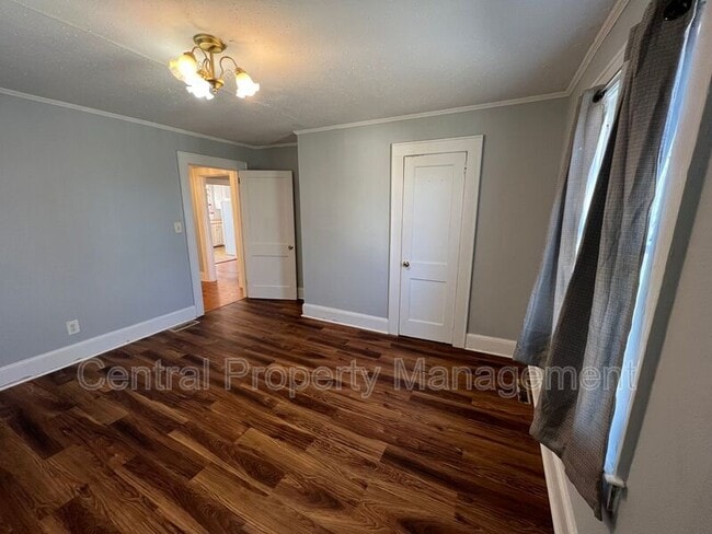 Building Photo - 9112 Asheville Hwy